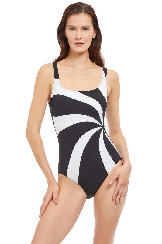 GOTTEX TIMELESS SQUARE NECK ONE PIECE SWIMSUIT