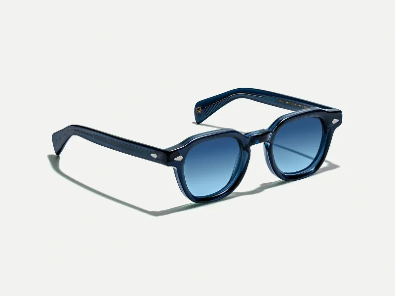 Lightweight mirrored sunglasses-Moscot Dolt Navy Blue Denim 46